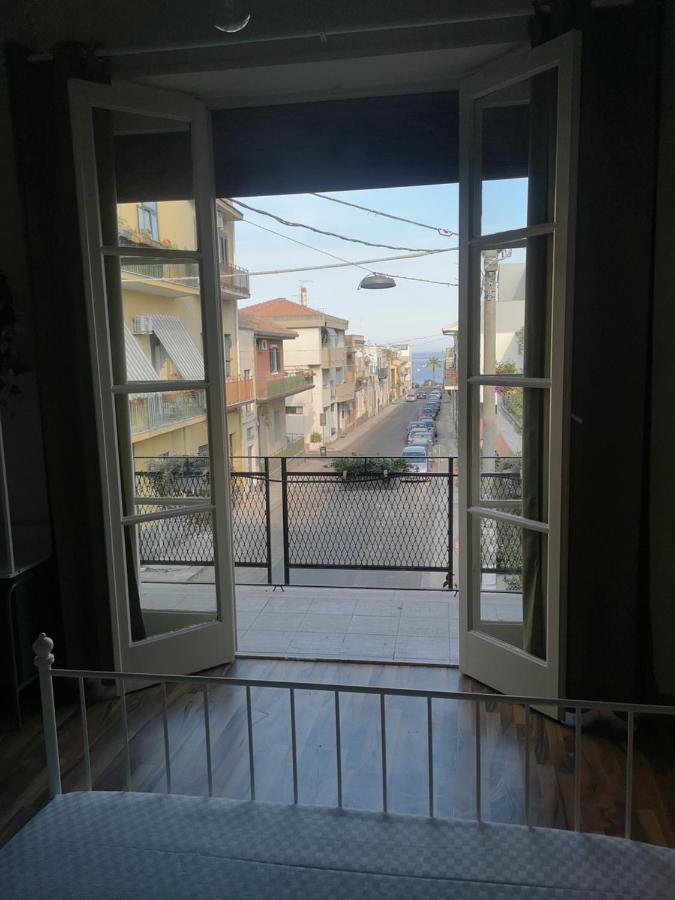 Locanda Popolare Ачи Кастело Екстериор снимка